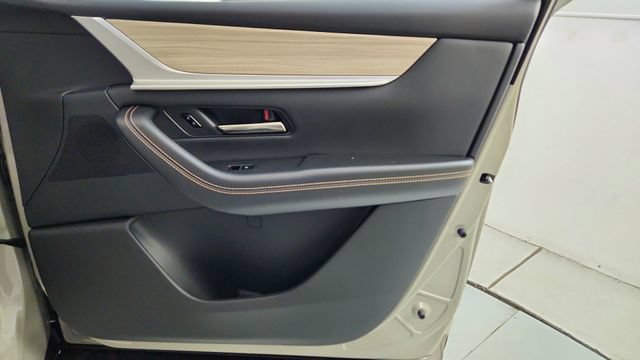 New 2026 MAZDA CX-90 Plug-In Hybrid w/ Preferred AWD/4WD image 39