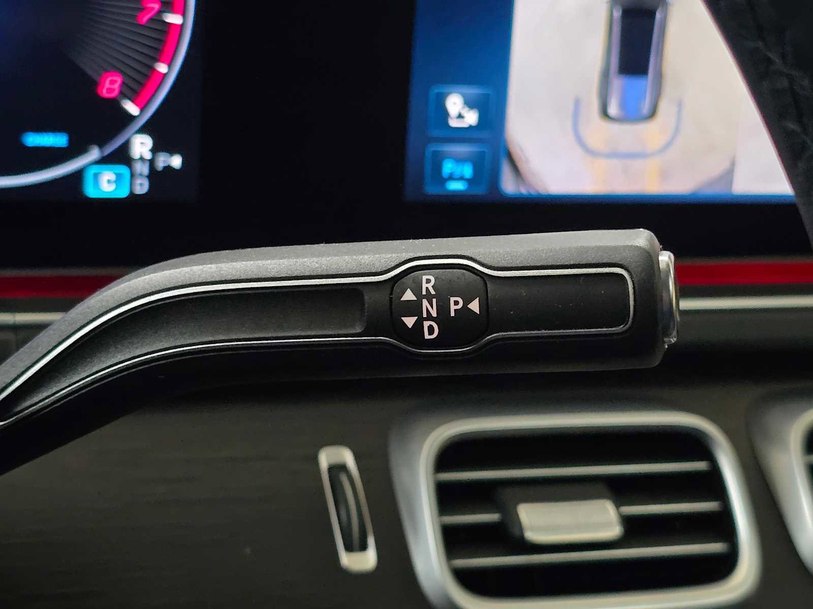 Used 2024 Mercedes-Benz GLS 450 4MATIC image 38