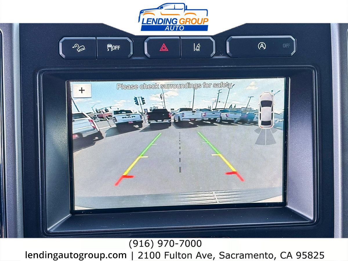 Used 2018 Ford Expedition Max XLT w/ Equipment Group 202A AWD/4WD image 23