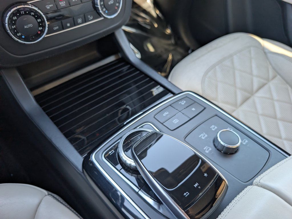 Certified 2017 Mercedes-Benz GLE 43 AMG 4MATIC image 20