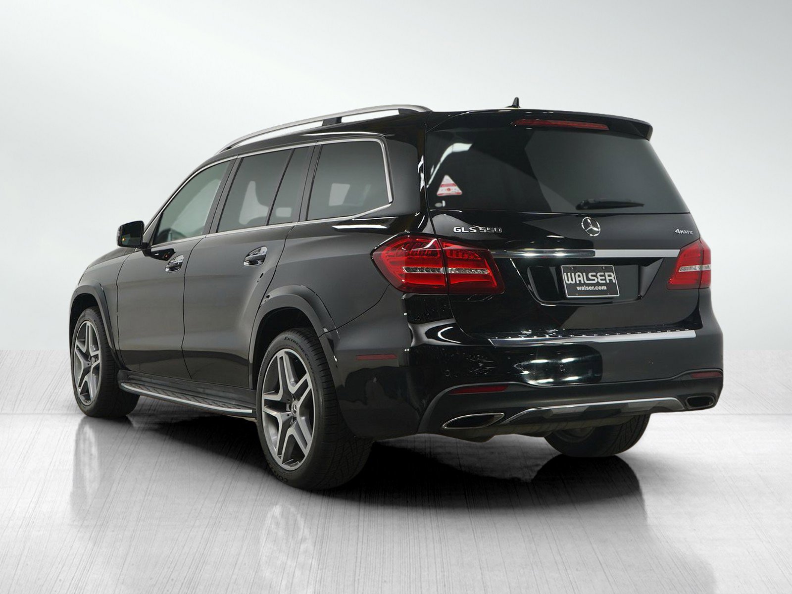 Used 2018 Mercedes-Benz GLS 550 4MATIC image 3