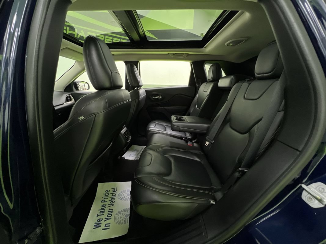 Used 2015 Jeep Cherokee Limited AWD/4WD image 29