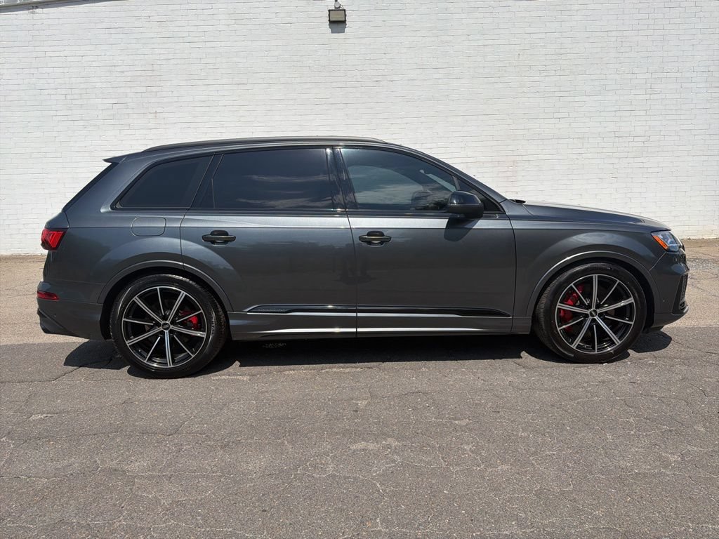 Used 2022 Audi SQ7 Prestige