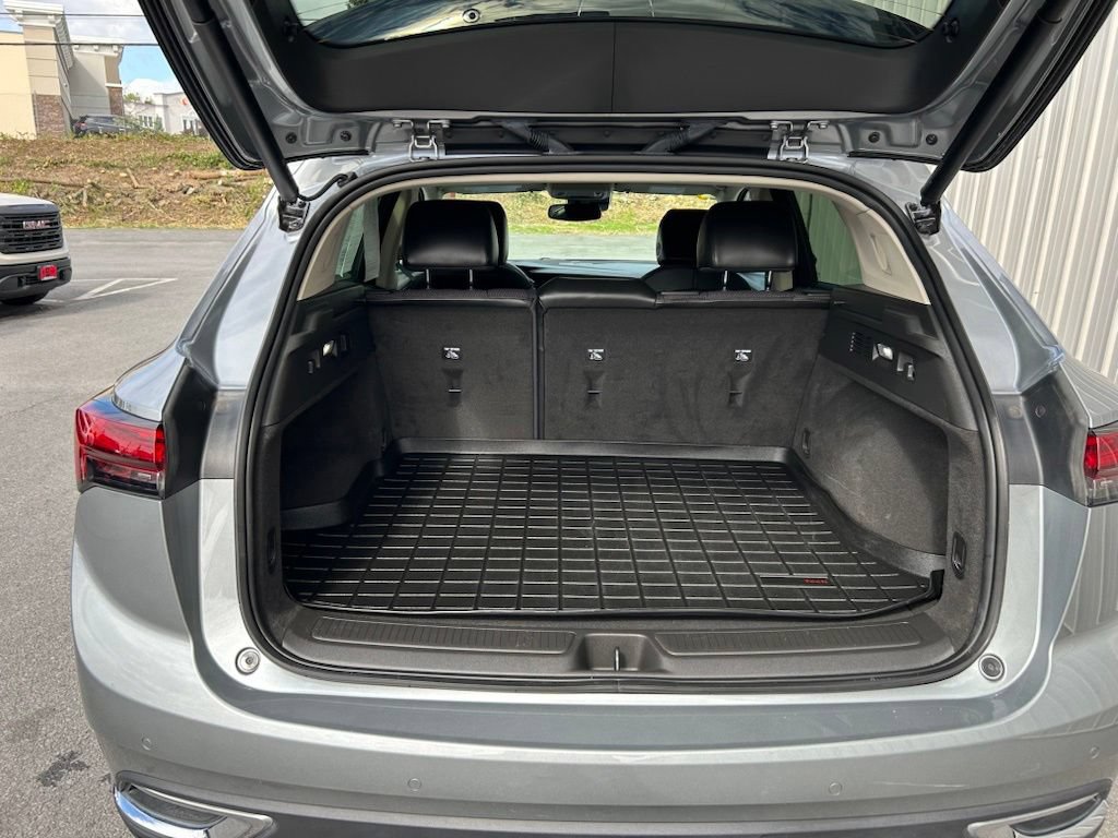 Certified 2023 Buick Envision Preferred AWD/4WD image 18