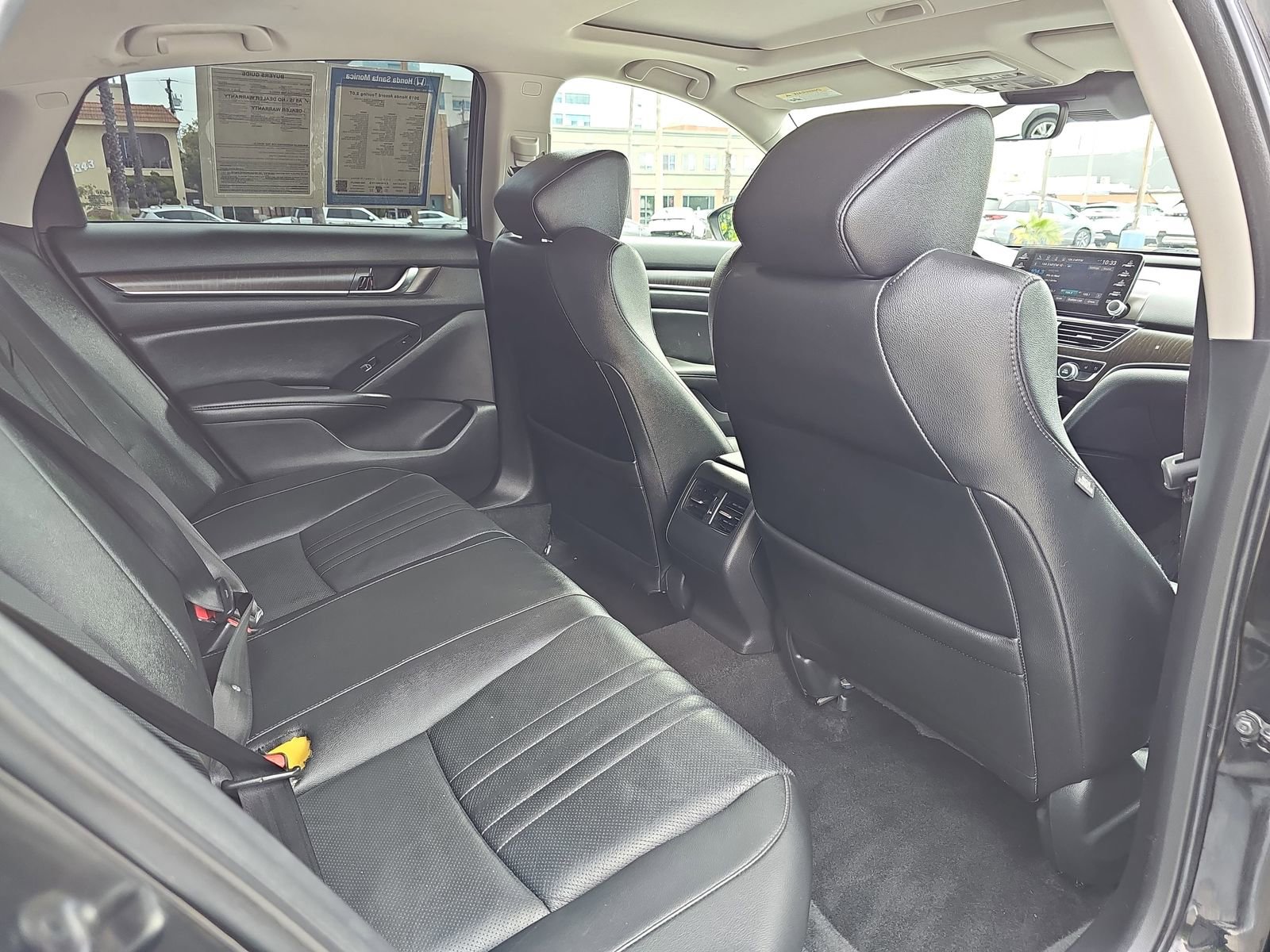 Used 2019 Honda Accord Touring image 11