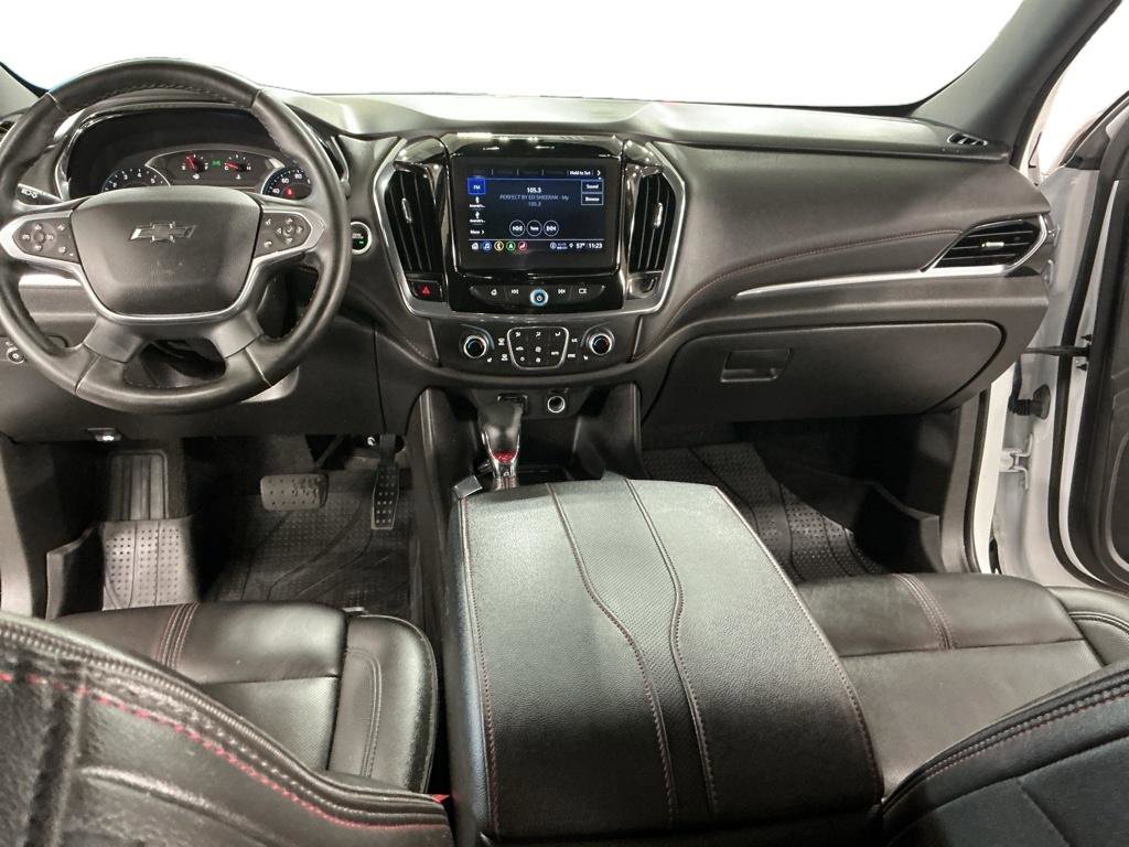 Used 2023 Chevrolet Traverse RS image 6