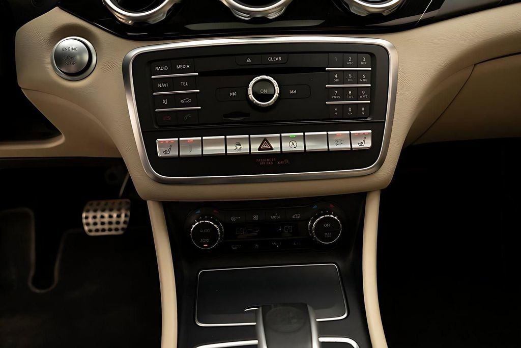 Used 2018 Mercedes-Benz GLA 45 AMG 4MATIC image 38