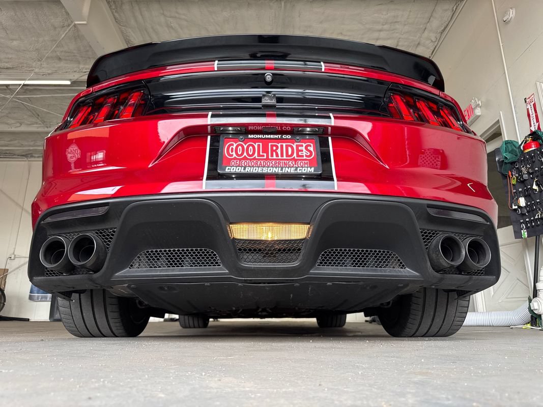Used 2017 Ford Mustang Shelby GT350 RWD image 12
