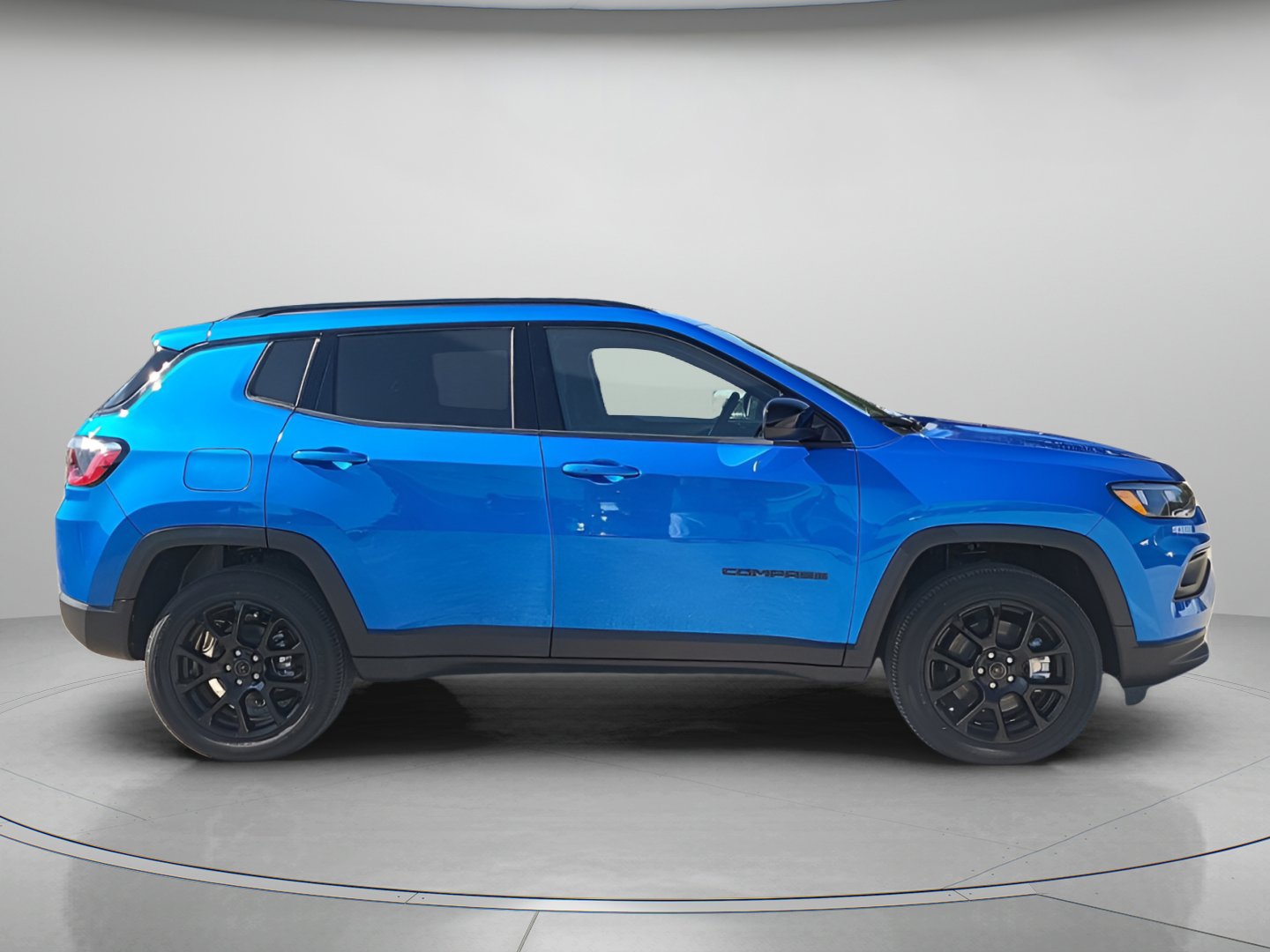 New 2026 Jeep Compass Latitude image 4