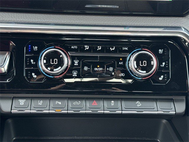 New 2025 GMC Sierra 2500 Denali w/ Denali Reserve Package image 19