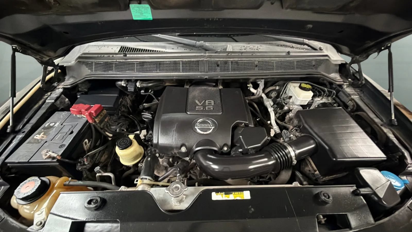 Used 2012 Nissan Titan SV w/ Sport Appearance Pkg AWD/4WD image 21