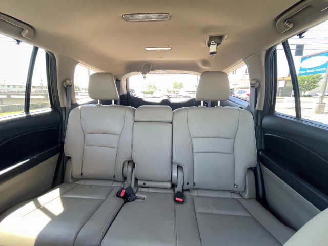 Used 2017 Honda Pilot Touring image 44