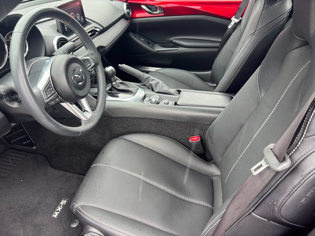 Used 2023 MAZDA MX-5 Miata Grand Touring RWD image 10