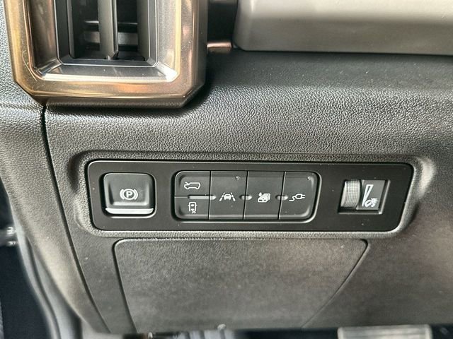 Used 2024 GMC Hummer EV 3X w/ Extreme Off-Road Package image 18