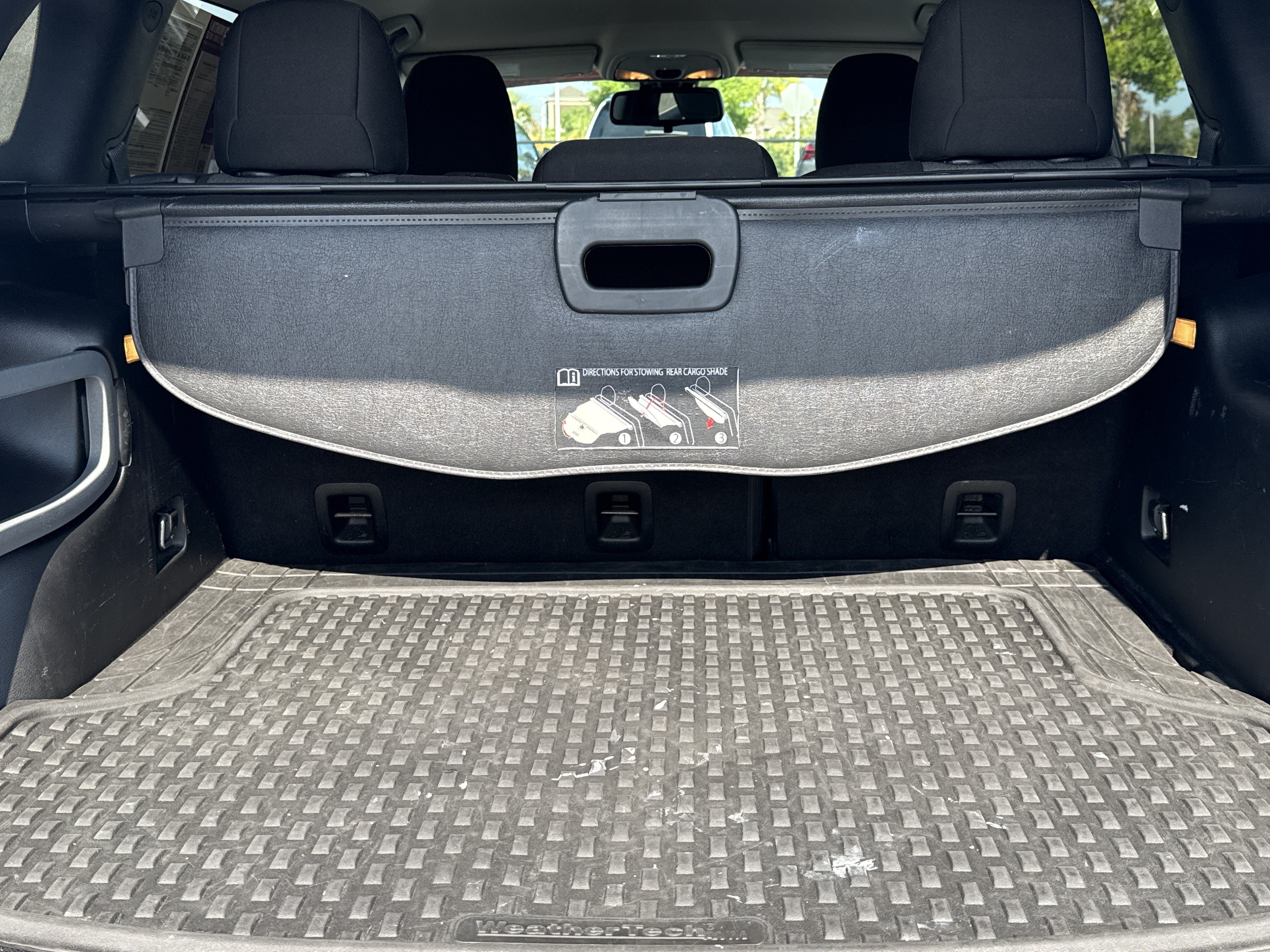 Used 2016 Jeep Cherokee Sport w/ Cold Weather Group FWD image 30