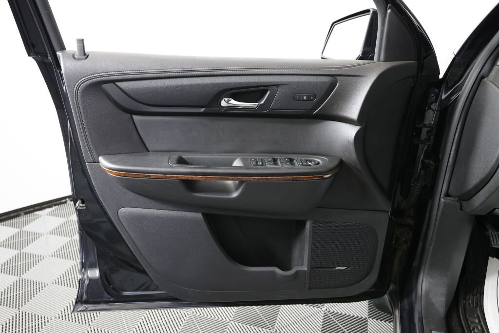 Used 2014 Chevrolet Traverse LTZ w/ LPO, 'HIT The Road' Package image 12