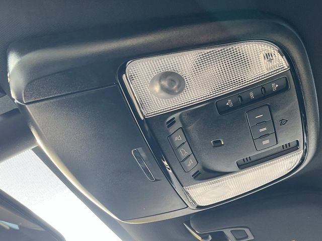 Used 2025 Dodge Durango R/T AWD/4WD image 36