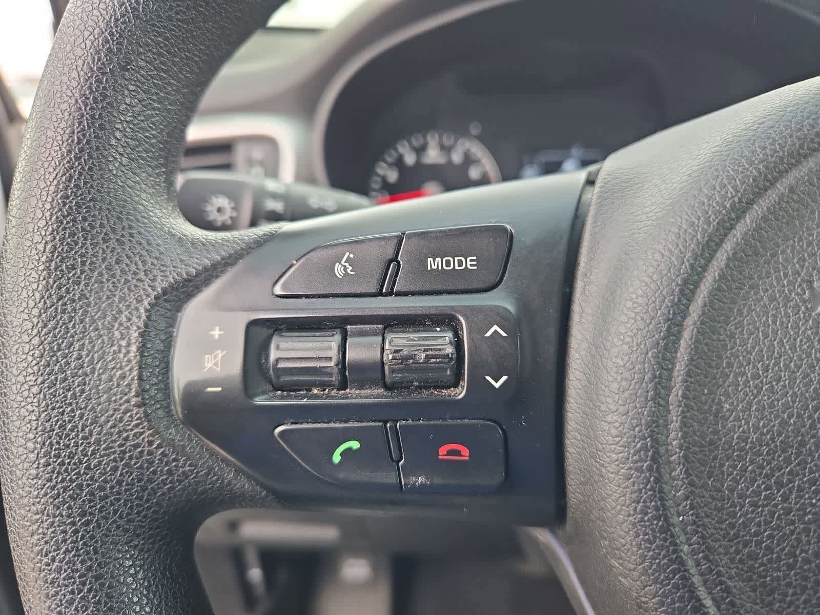 Used 2016 Kia Sorento FWD image 21