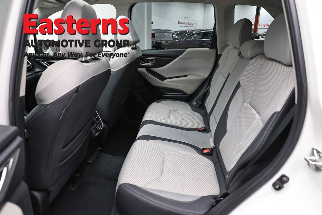 Used 2022 Subaru Forester Premium AWD/4WD image 24