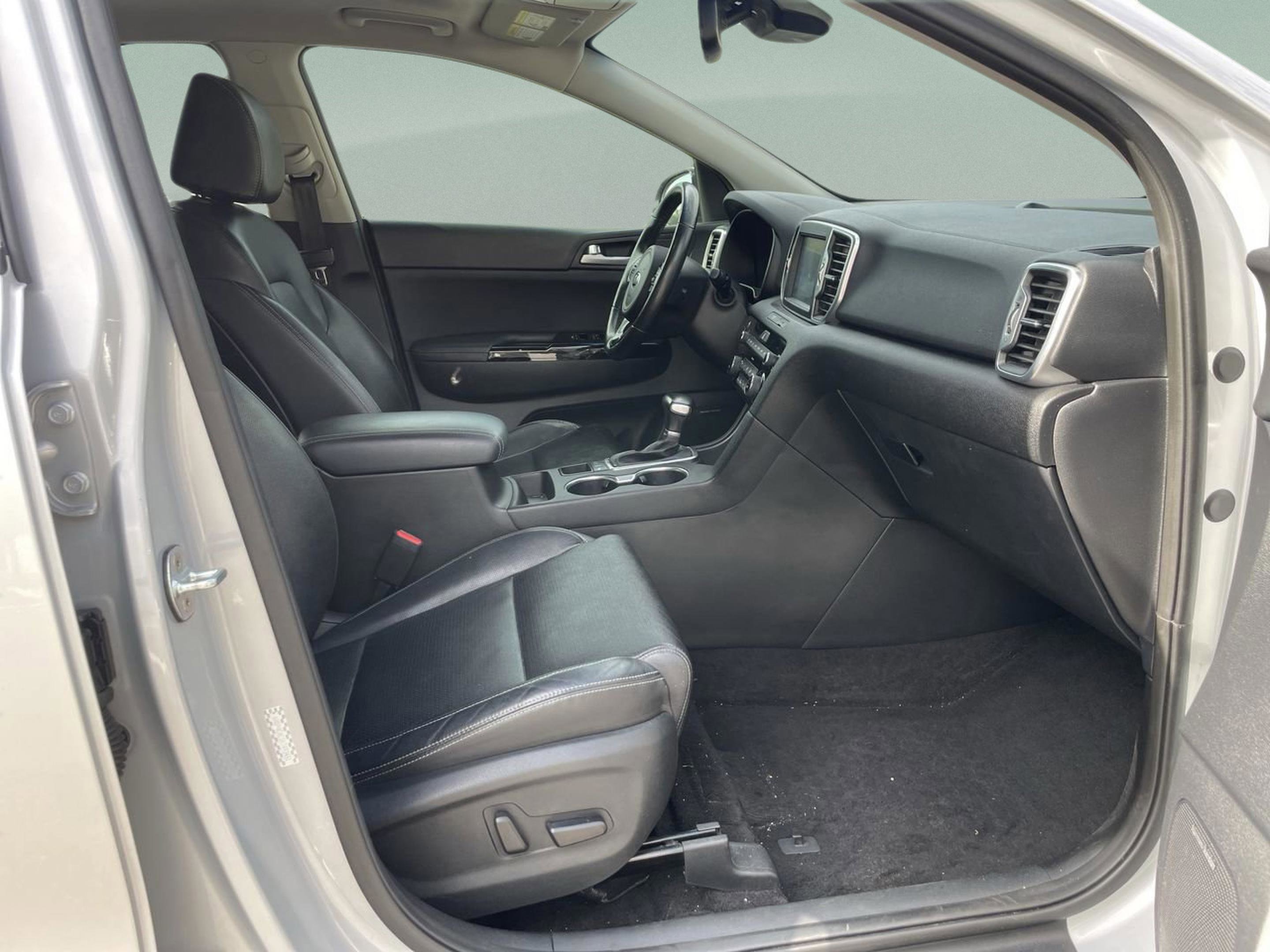 Used 2019 Kia Sportage EX w/ EX Technology Package image 18