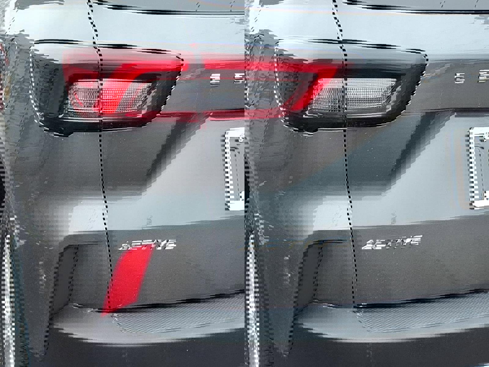 Used 2025 Ford Escape Active image 22