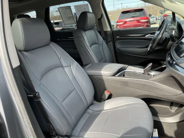Used 2020 Buick Enclave Essence w/ Sound and Sites Package image 28