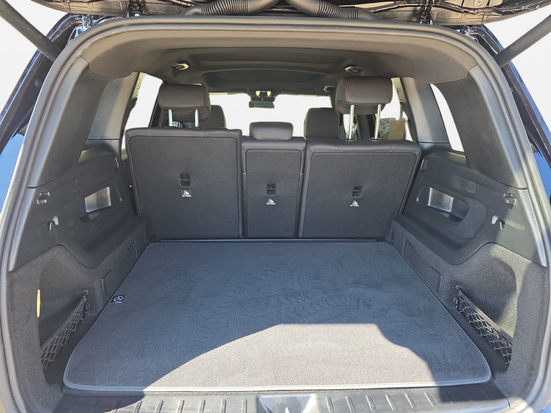 Used 2026 Mercedes-Benz GLB 250 image 12