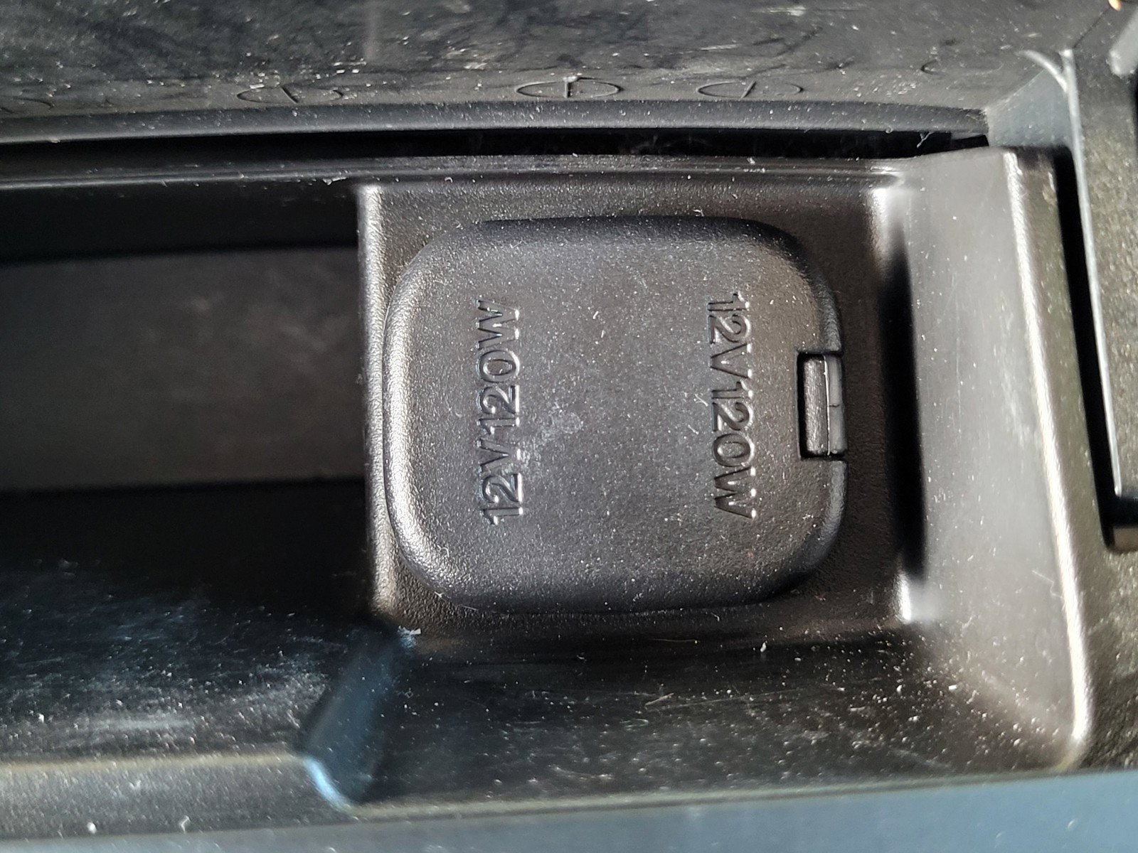 Used 2012 MAZDA MAZDA3 i Touring FWD image 14