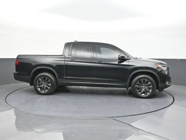 Used 2023 Honda Ridgeline Sport image 17