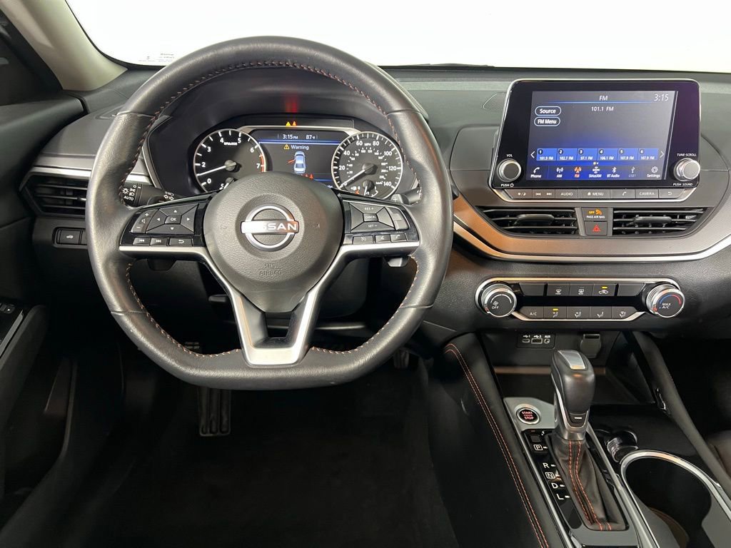 Used 2023 Nissan Altima 2.5 SR image 13