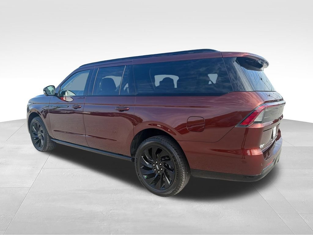 New 2027 Lincoln Navigator L Reserve w/ Jet Appearance Package AWD/4WD image 3