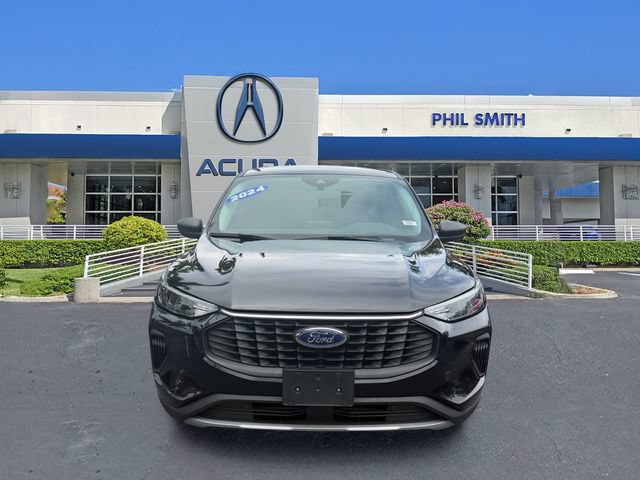 Used 2024 Ford Escape Active AWD/4WD image 2