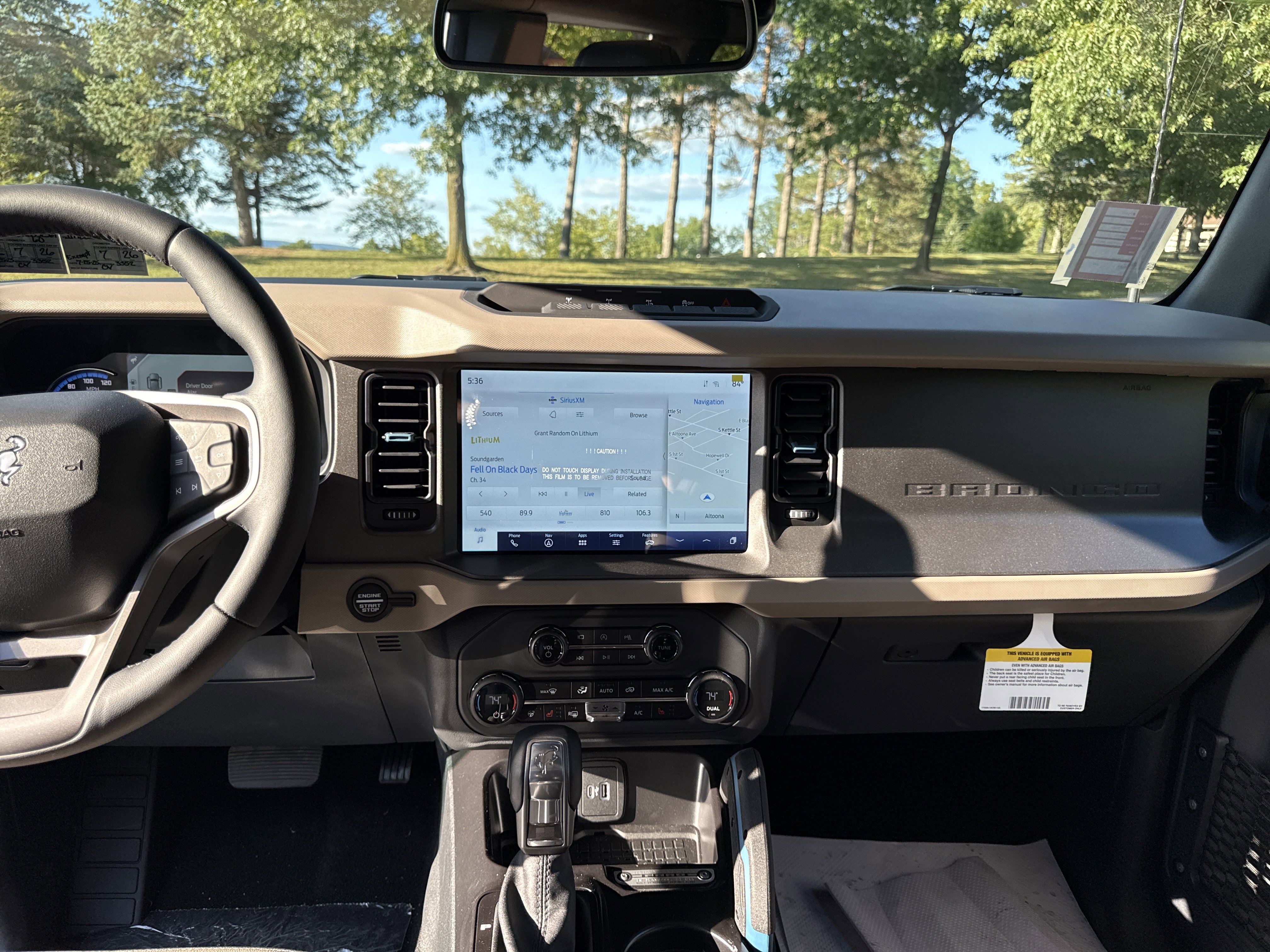 Used 2024 Ford Bronco Wildtrak image 14