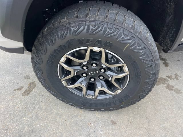 New 2026 Chevrolet Colorado ZR2 w/ Technology Package AWD/4WD image 43