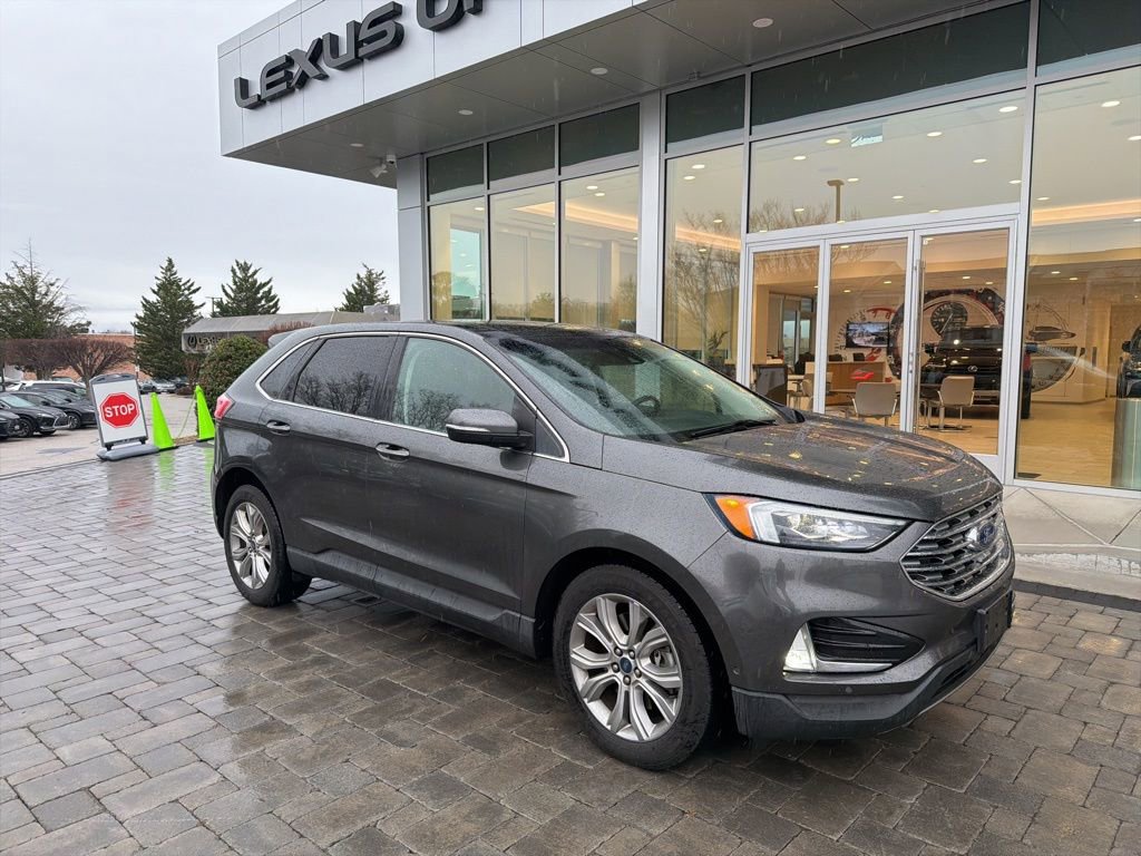 Used 2019 Ford Edge Titanium w/ Equipment Group 301A image 3