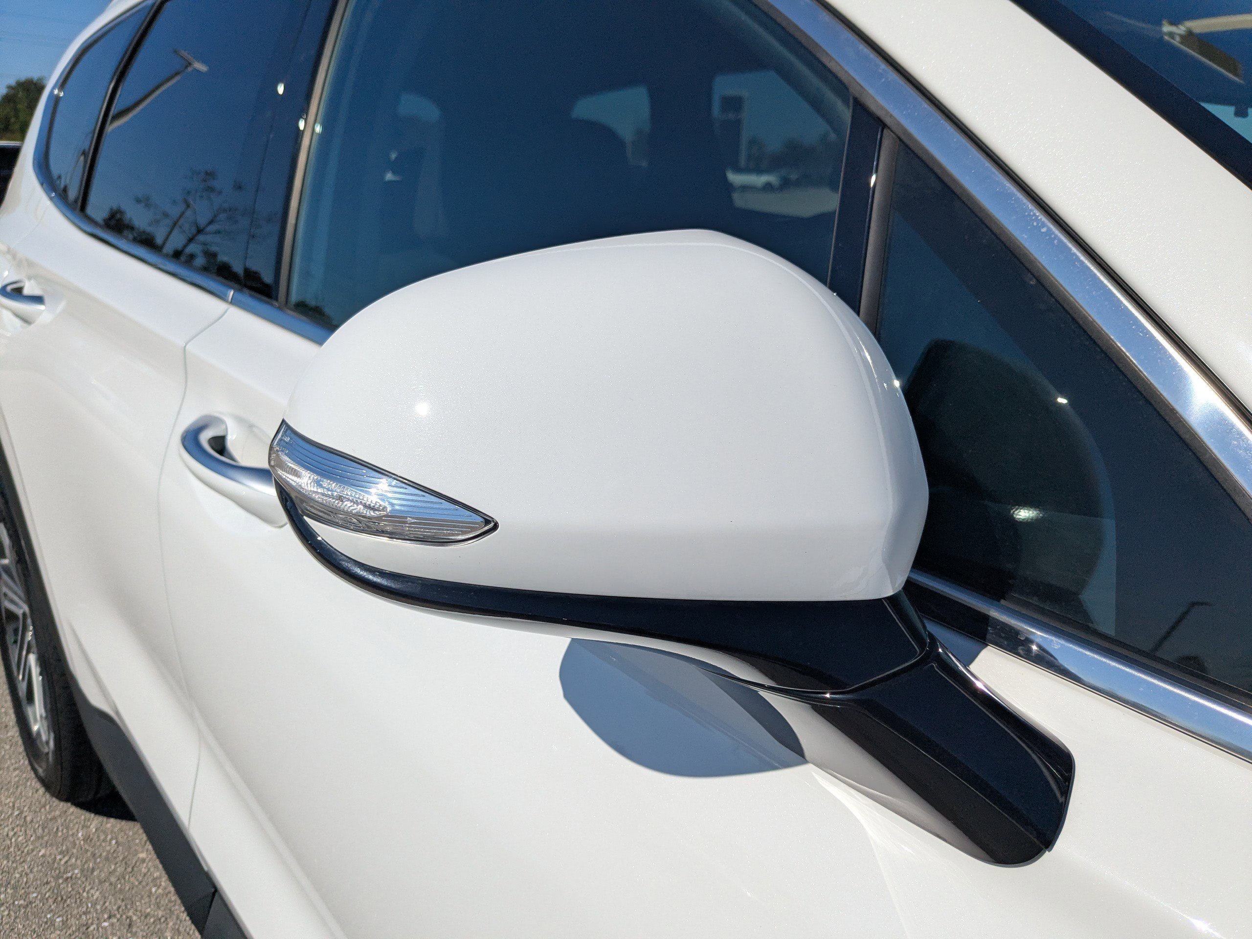 Used 2023 Hyundai Santa Fe SEL image 14