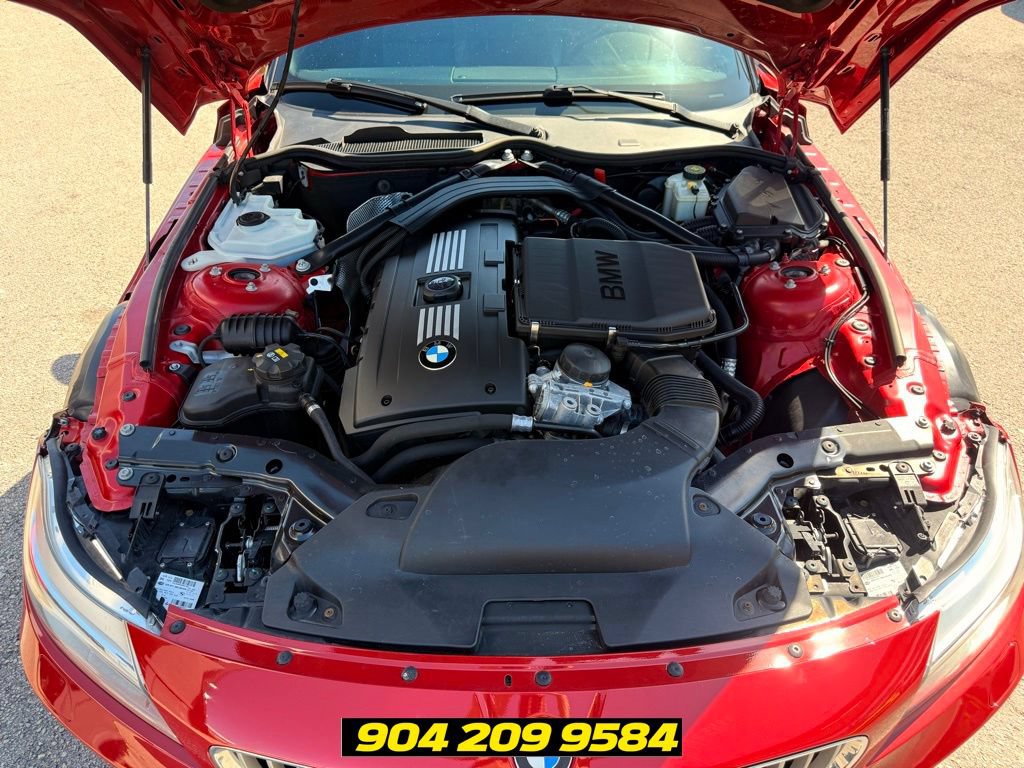 Used 2016 BMW Z4 sDrive35i RWD image 31