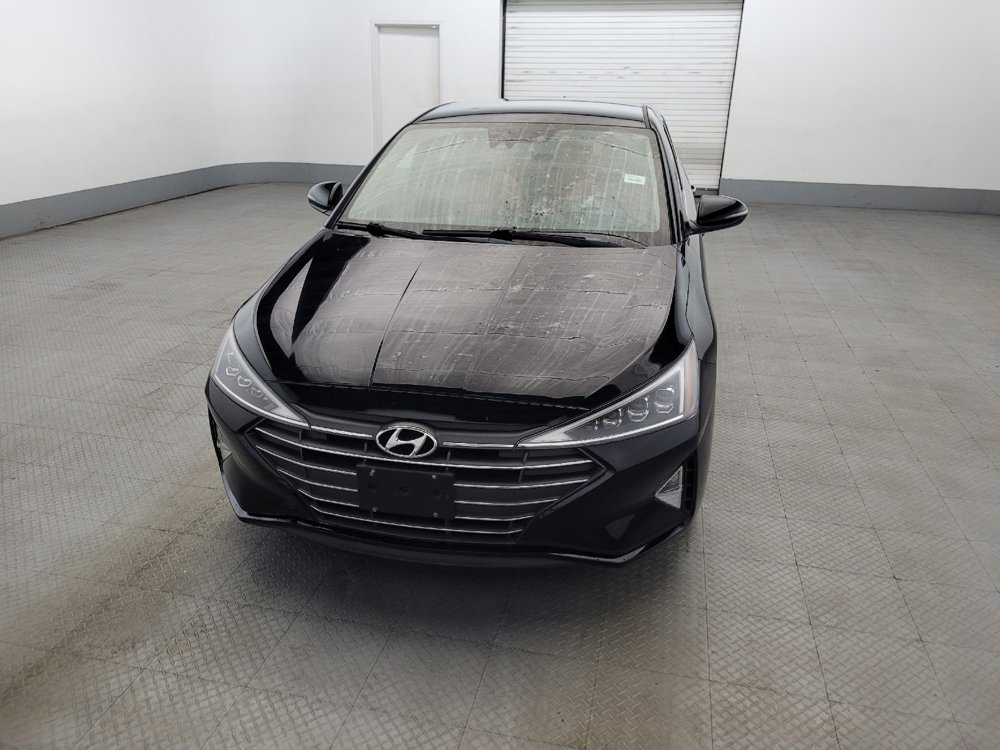Used 2020 Hyundai Elantra Limited FWD image 15