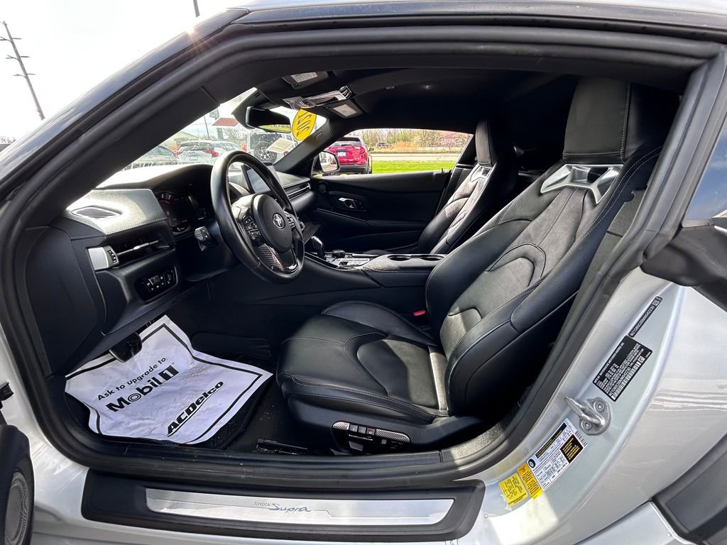 Used 2021 Toyota Supra Premium w/ Driver Assist Package RWD image 30