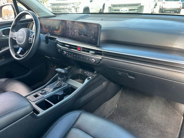 Used 2024 Kia Sorento S image 33
