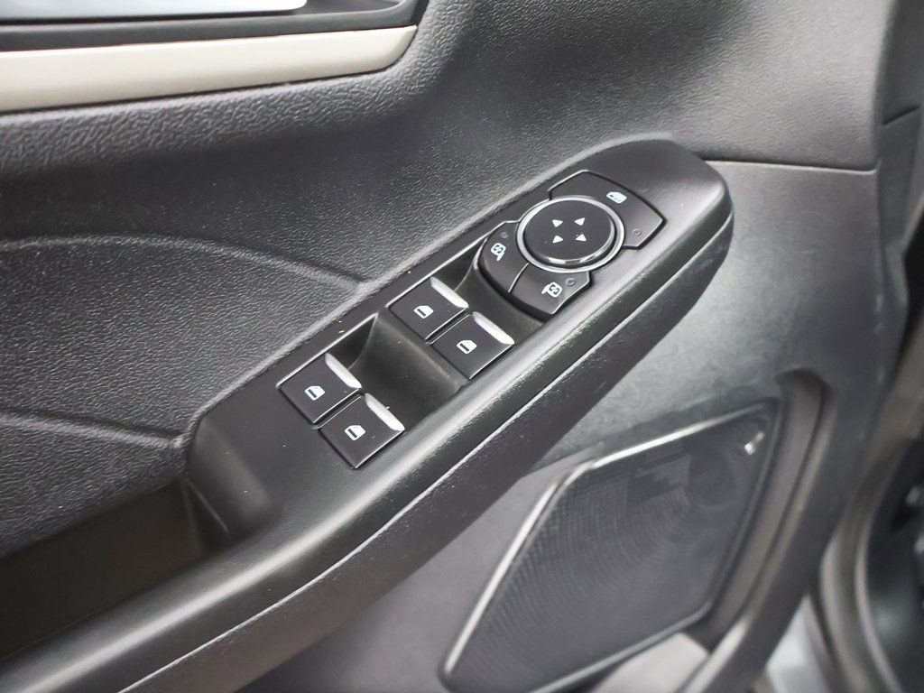 Used 2022 Ford Escape SEL image 34