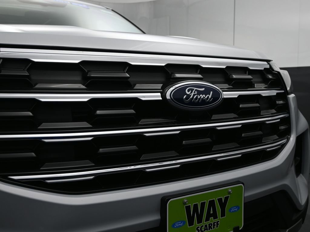 New 2026 Ford Explorer Active image 12