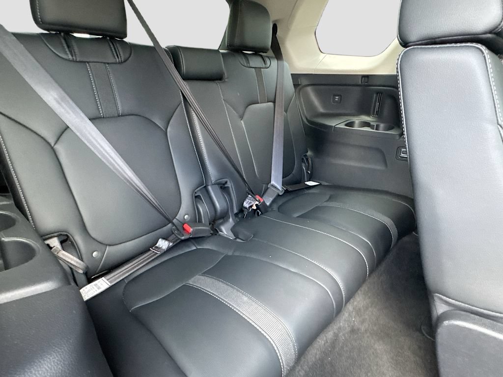Used 2025 Honda Pilot EX-L image 26