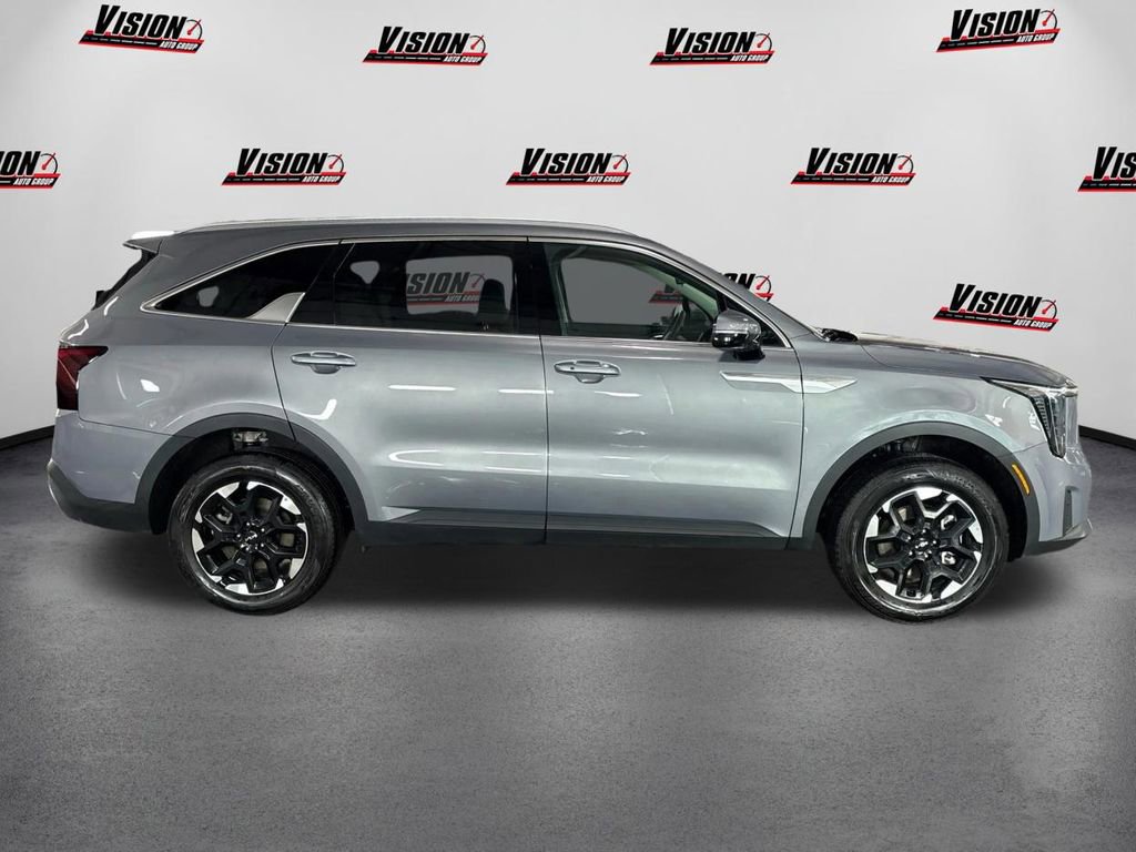 New 2025 Kia Sorento S AWD/4WD video 4
