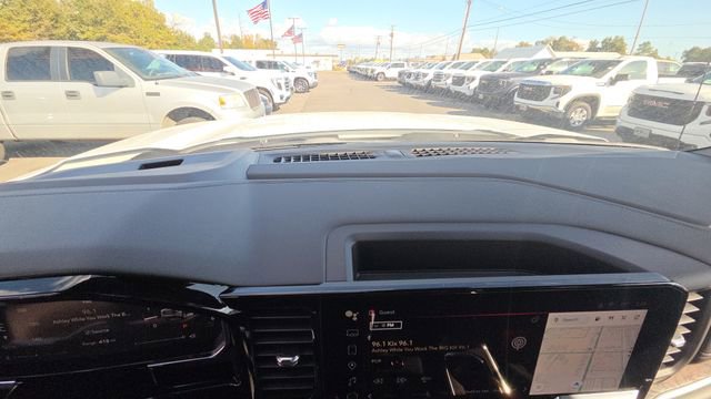 New 2026 GMC Sierra 1500 SLT w/ SLT Premium Package image 38