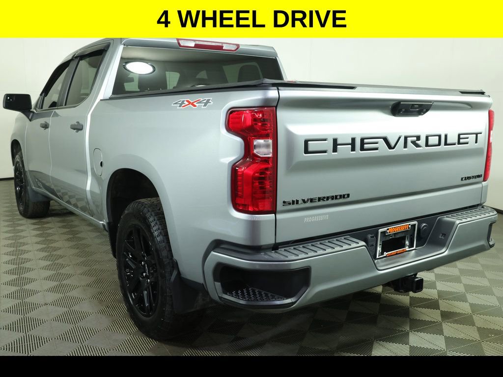 Used 2023 Chevrolet Silverado 1500 Custom w/ LPO, Dark Essentials Package AWD/4WD image 4