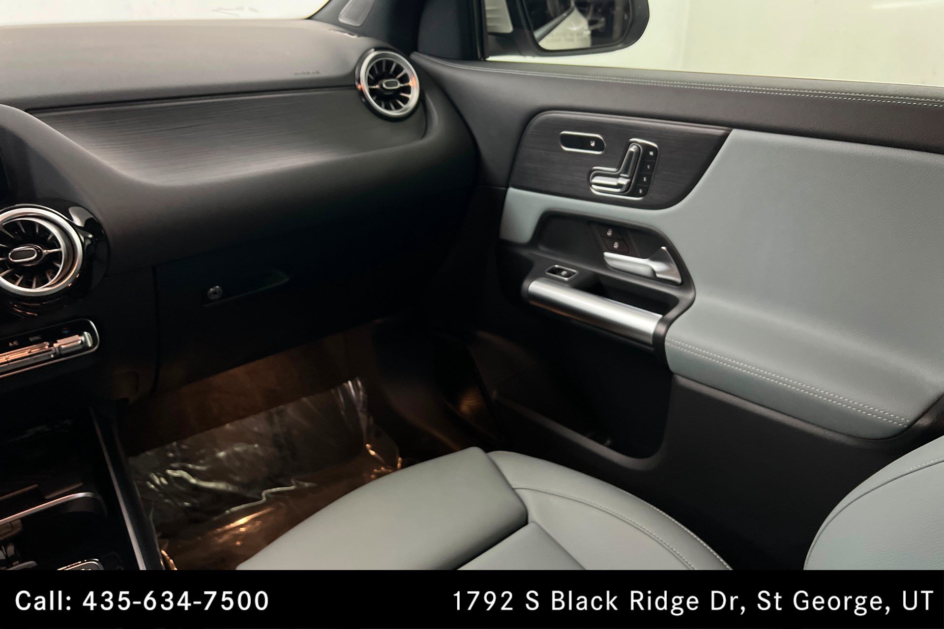 Certified 2026 Mercedes-Benz GLA 250 4MATIC image 10