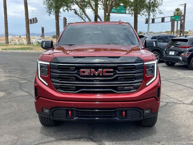 Used 2025 GMC Sierra 1500 AT4 w/ Technology Package AWD/4WD image 3