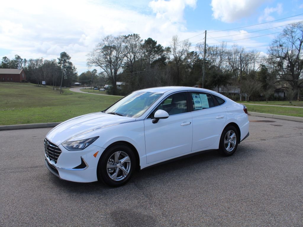 Used 2021 Hyundai Sonata SE FWD image 2