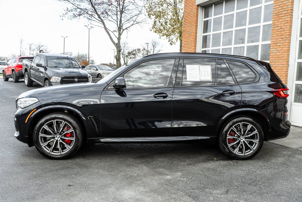 Used 2022 BMW X5 M50i w/ Executive Package image 36